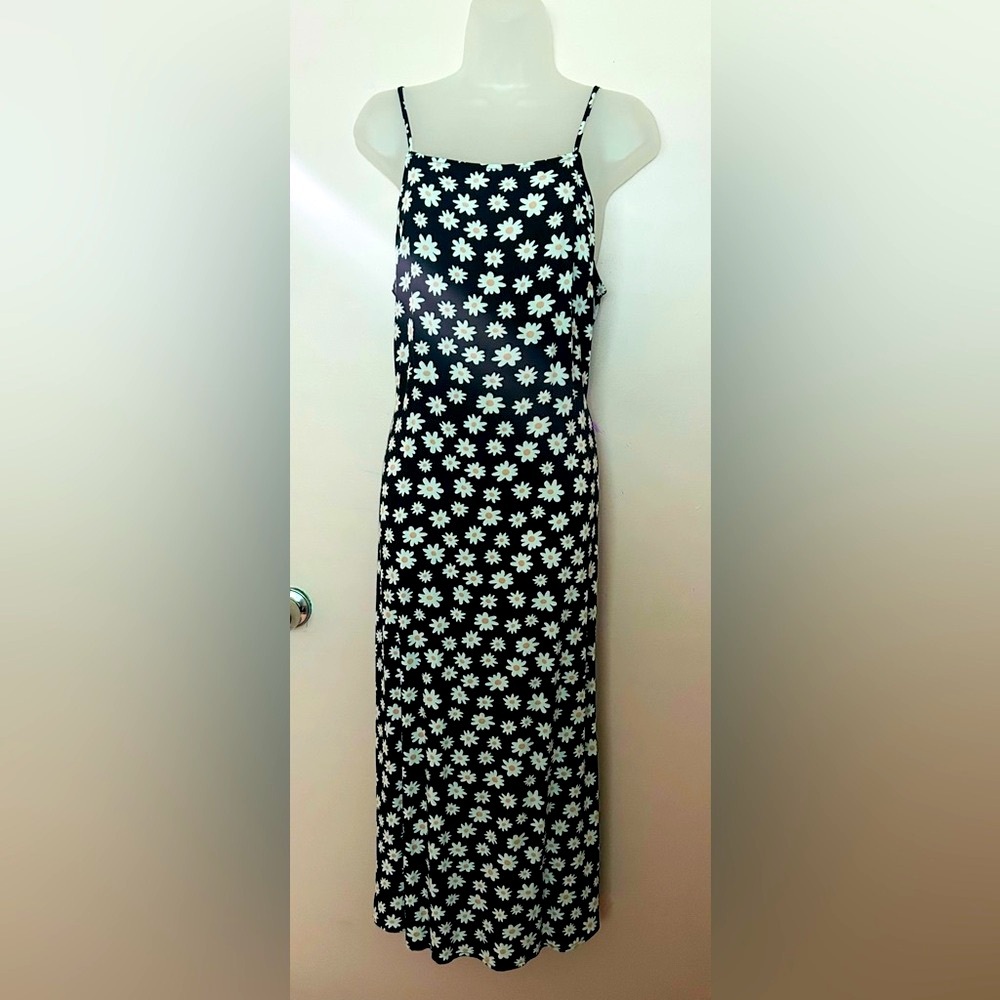🌼 Cotton On Floral Midi Slip Dress – Size S– 🌼